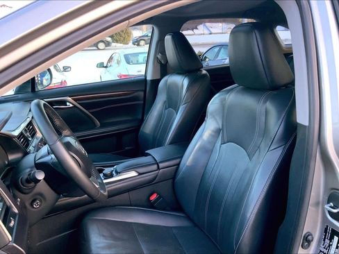 Used 2019 Lexus RX 350 AWD image 8