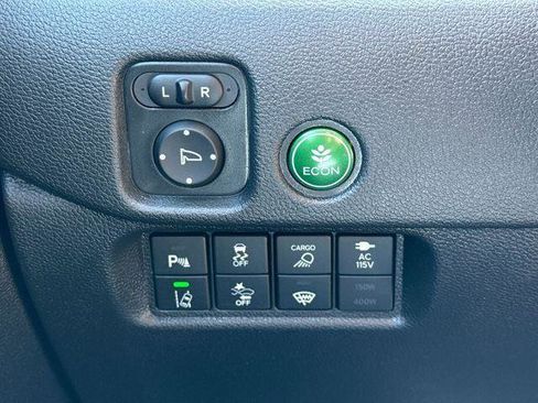 Used 2022 Honda Ridgeline Black Edition image 36