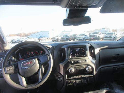 New 2026 GMC Sierra 2500 Pro image 17