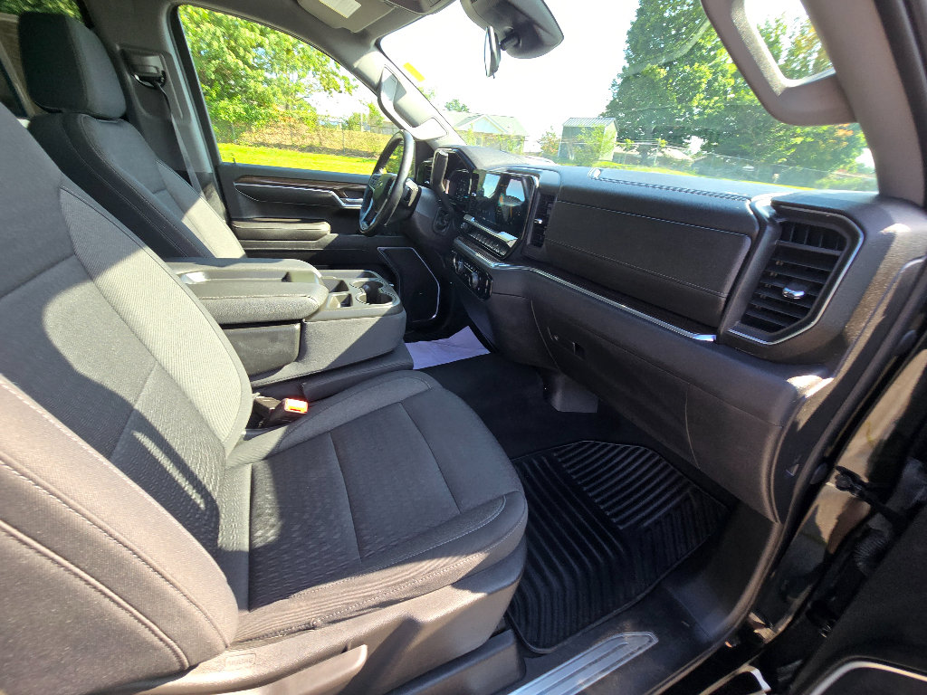Used 2023 Chevrolet Silverado 1500 RST AWD/4WD image 20