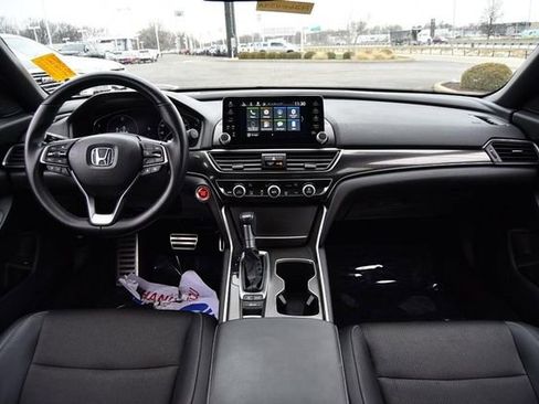 Used 2022 Honda Accord Sport image 7