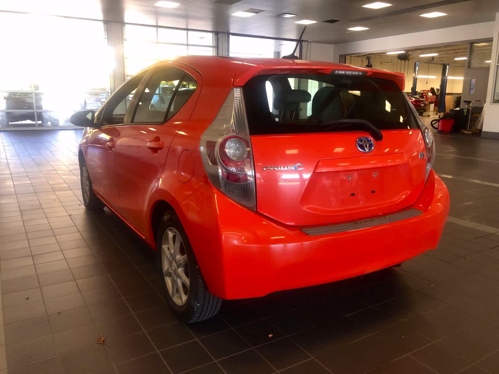 Used 2012 Toyota Prius C Four FWD image 5