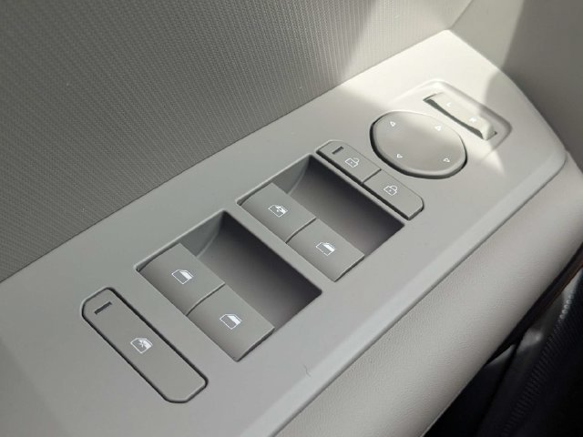 New 2027 Kia Seltos S FWD image 23