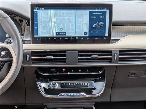 Used 2023 Lincoln Corsair FWD image 15