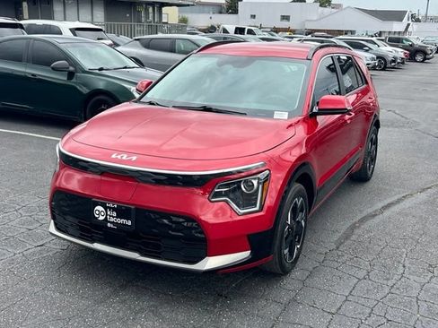 Used 2023 Kia Niro Wind FWD image 3