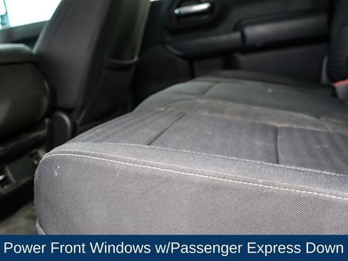 Used 2023 Chevrolet Silverado 2500 Custom w/ Custom Value Package image 13