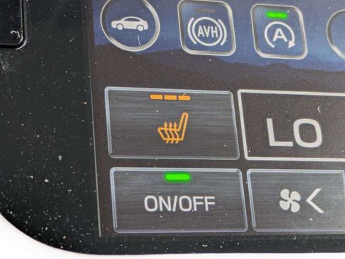 Certified 2025 Subaru Outback Onyx Edition w/ Popular Package #2 image 30