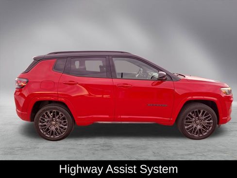 Certified 2023 Jeep Compass High Altitude w/ Driver Assist Group I image 9