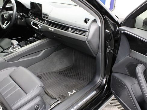 Used 2021 Audi A4 2.0T allroad Prestige AWD/4WD image 39