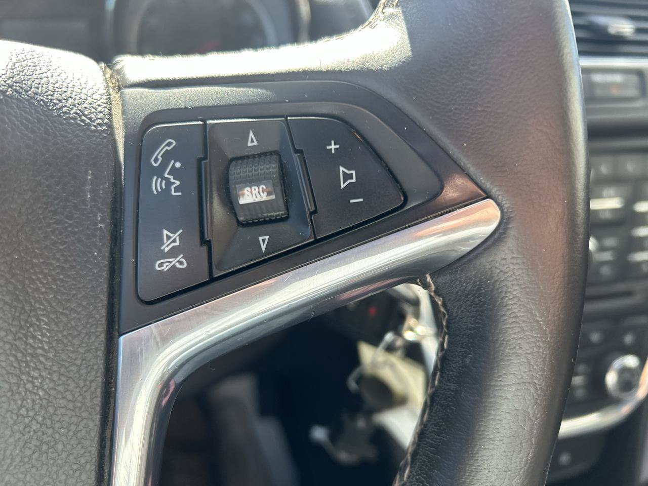 Used 2013 Buick Encore Leather AWD/4WD image 20