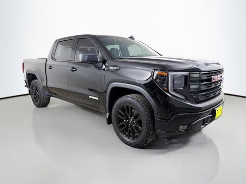 Used 2023 GMC Sierra 1500 Elevation w/ X31 Off-Road Package AWD/4WD image 4