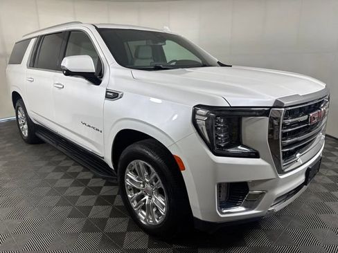 Used 2021 GMC Yukon XL SLT w/ SLT Luxury Plus Package AWD/4WD image 1