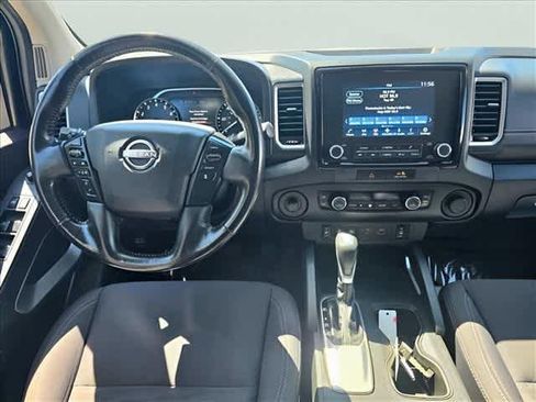 Used 2023 Nissan Frontier SV w/ SV Convenience Package RWD image 20