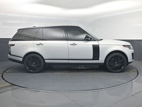 Used 2020 Land Rover Range Rover Long Wheelbase Autobiography image 2