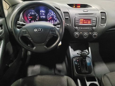 Used 2017 Kia Forte LX FWD image 22