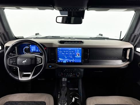 Used 2022 Ford Bronco Wildtrak AWD/4WD image 21
