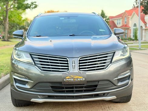 Used 2017 Lincoln MKC Premiere image 4