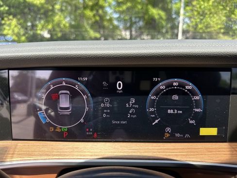 New 2026 Volkswagen Tiguan SEL R-Line AWD/4WD image 19