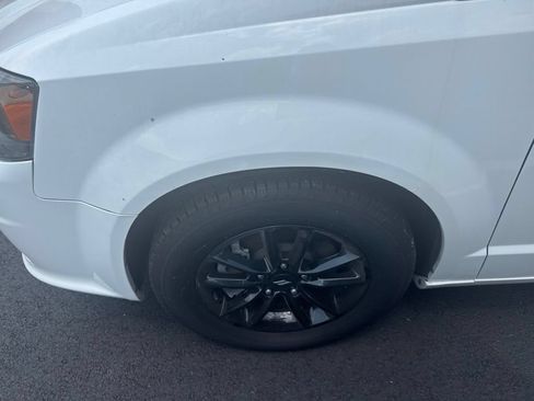 Used 2019 Dodge Grand Caravan GT FWD image 10