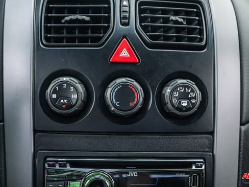 Used 2004 Pontiac GTO image 13