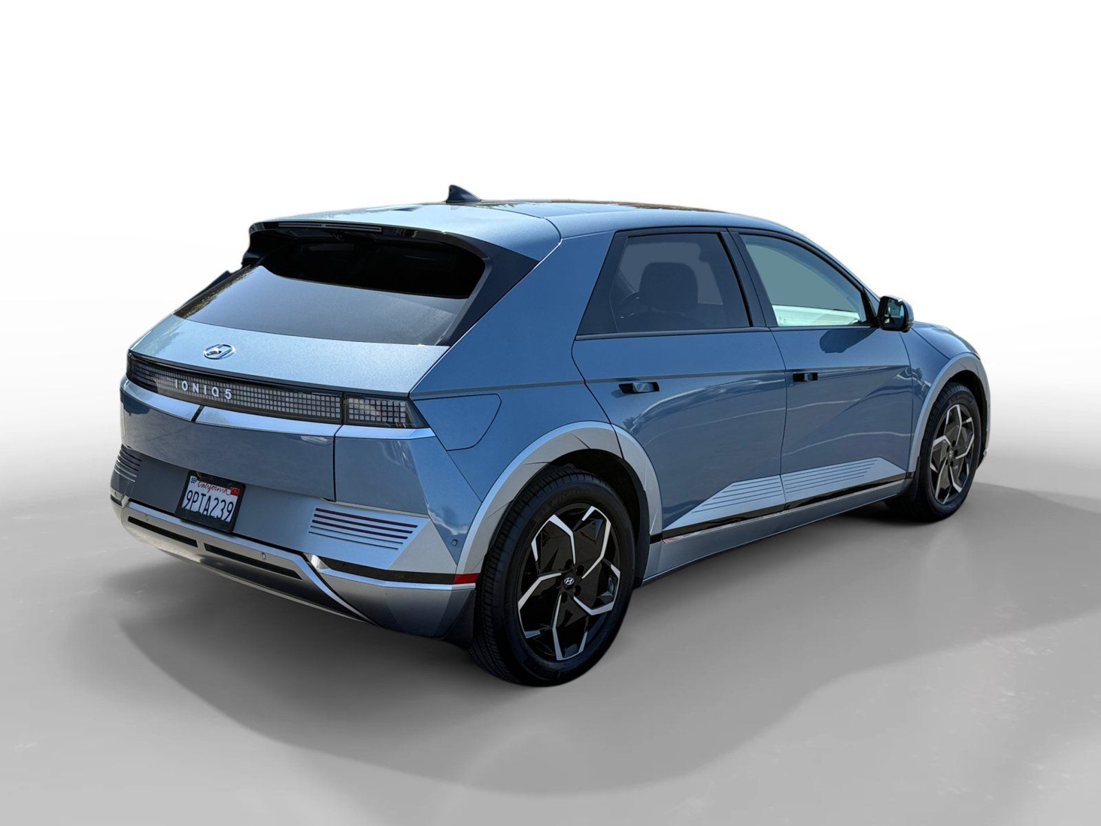 Certified 2024 Hyundai Ioniq 5 Limited RWD image 5