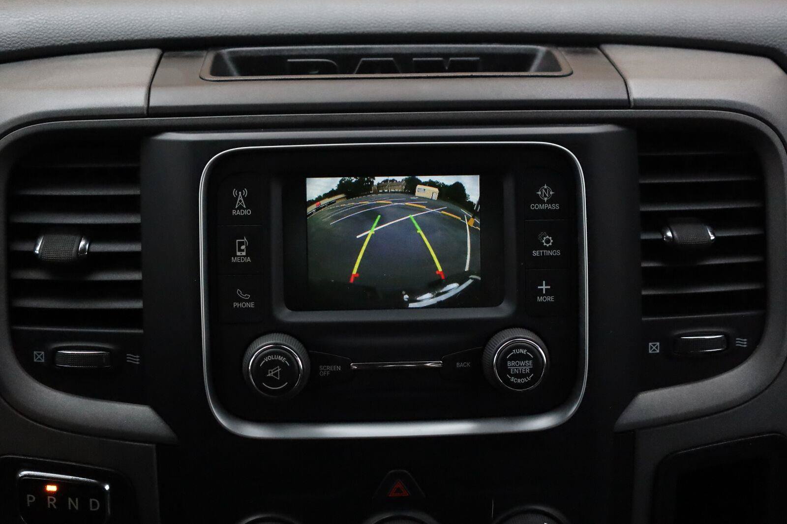 Used 2015 RAM 1500 Express RWD image 36