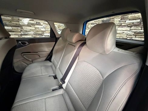 Used 2023 Kia Soul EX FWD image 28