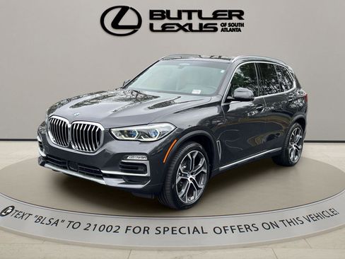 Used 2021 BMW X5 sDrive40i w/ Executive Package image 2