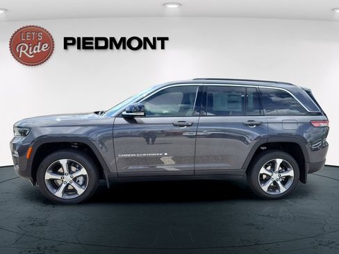 New 2025 Jeep Grand Cherokee Limited AWD/4WD image 6