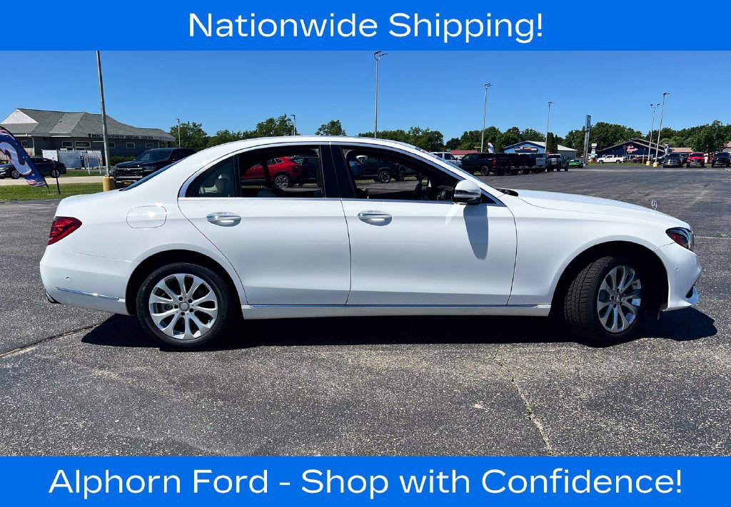 Used 2017 Mercedes-Benz E 300 4MATIC image 2