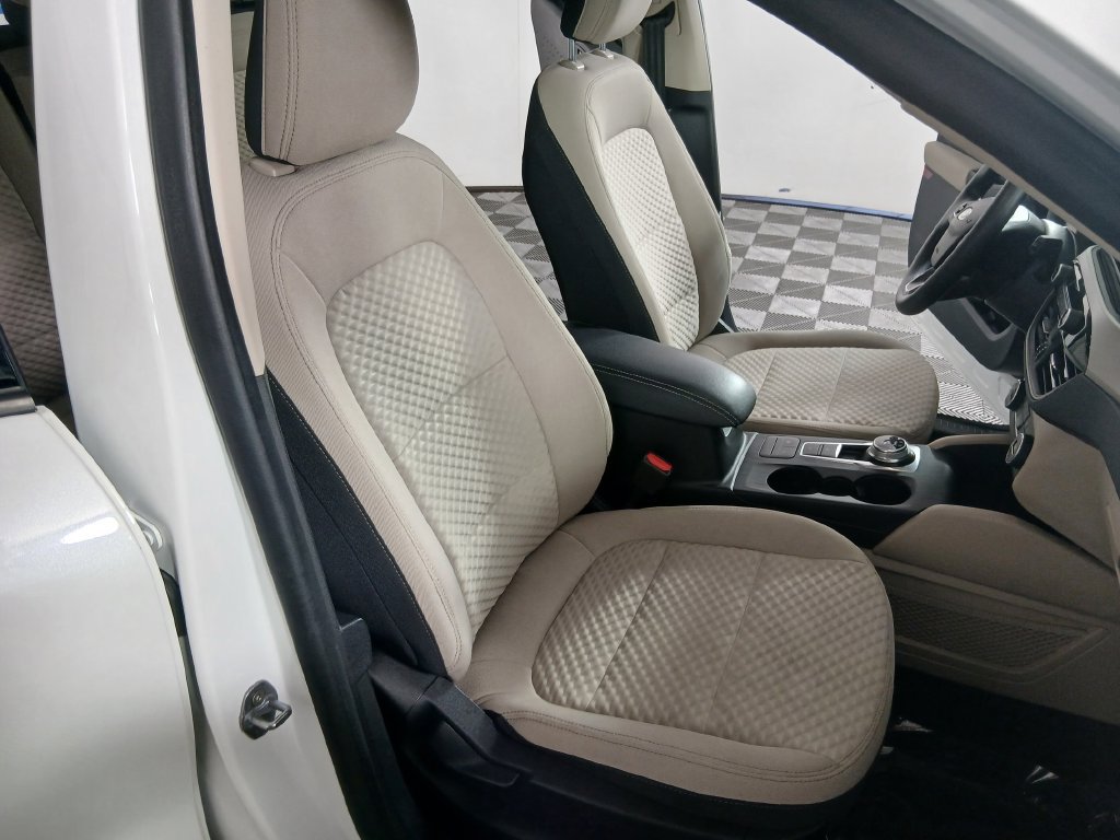 Used 2020 Ford Escape SE AWD/4WD image 12