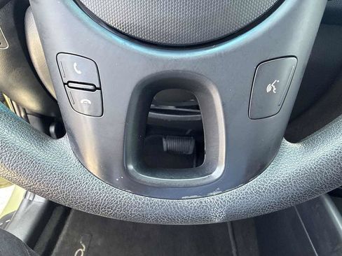 Used 2013 Kia Soul FWD image 34