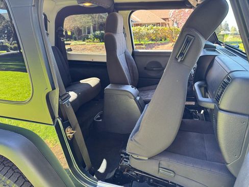 Used 2005 Jeep Wrangler Sport image 15