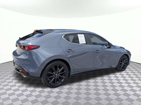 Used 2023 MAZDA MAZDA3 s FWD image 3
