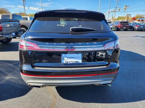 Used 2021 Lincoln Nautilus Standard w/ Equipment Group 101A image 6