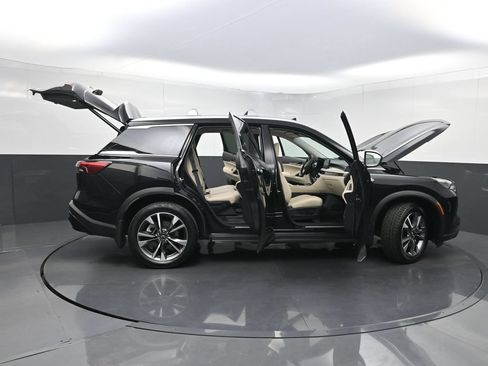 Used 2023 INFINITI QX60 Luxe w/ Cargo Package FWD image 39