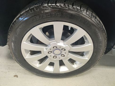 Used 2011 Mercedes-Benz GLK 350 4MATIC image 3