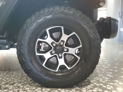 Used 2022 Jeep Wrangler Unlimited Rubicon image 7