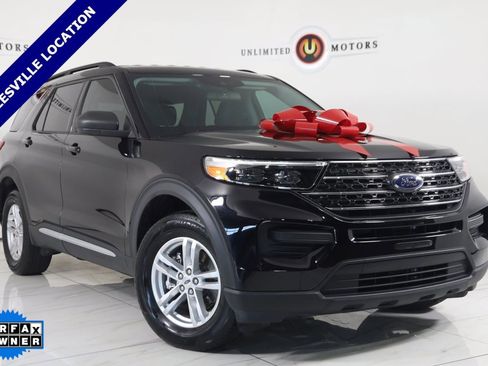 Used 2022 Ford Explorer XLT image 1