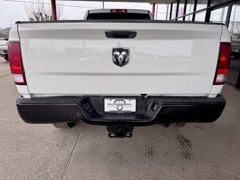 Used 2017 RAM 2500 Tradesman w/ Cold Weather Group image 4