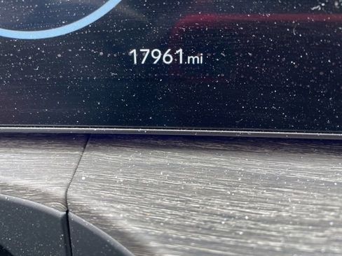 Used 2025 Hyundai Santa Fe Calligraphy AWD/4WD image 13