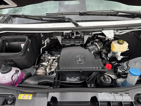 New 2025 Mercedes-Benz Sprinter 2500 image 23