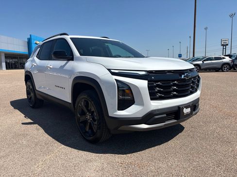 New 2027 Chevrolet Equinox LT w/ Midnight Edition FWD image 8