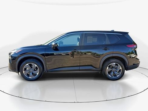 Used 2025 Nissan Rogue SV FWD image 9