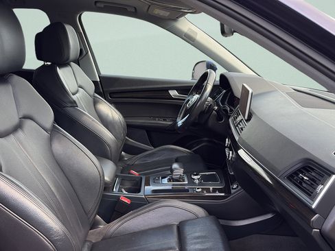 Used 2019 Audi Q5 2.0T Premium Plus w/ Premium Plus Package AWD/4WD image 17