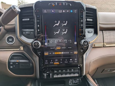 Certified 2022 RAM 3500 Limited image 19