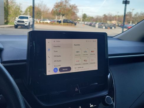 Certified 2023 Toyota Corolla LE image 21