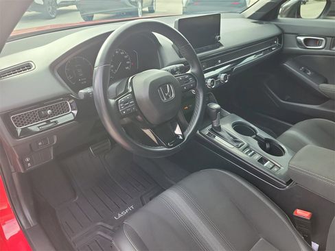 Used 2023 Honda Civic Sport image 15