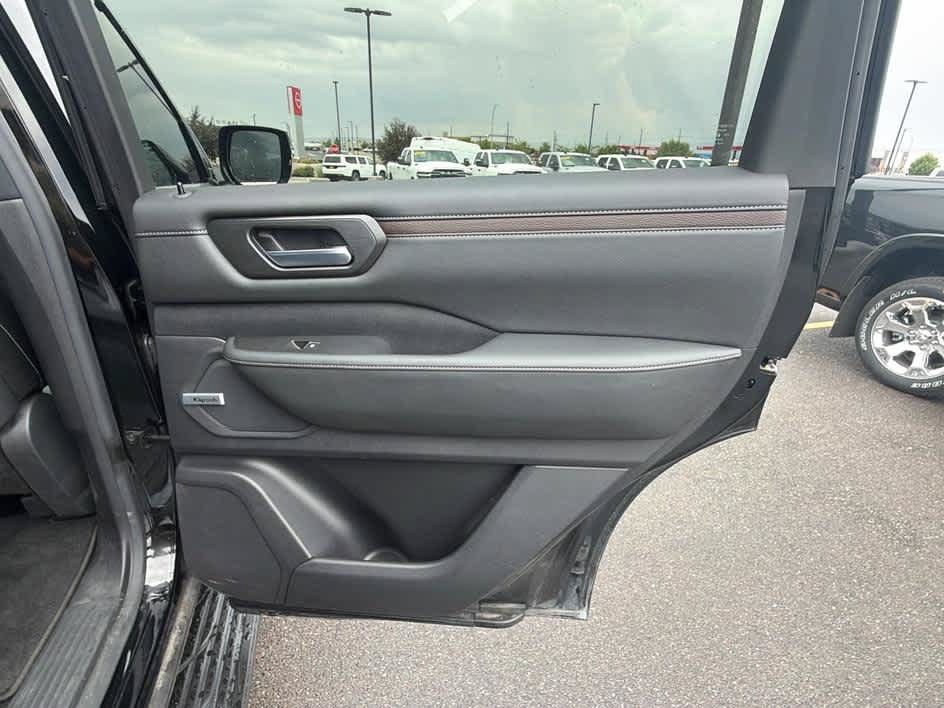 Used 2026 Nissan Armada SL w/ Captain's Chari Seat Package AWD/4WD image 24