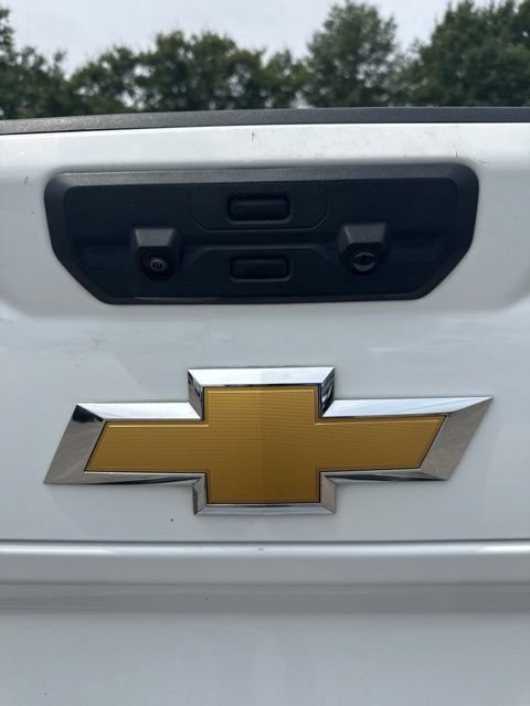 Used 2025 Chevrolet Silverado 3500 High Country w/ High Country Premium Package AWD/4WD image 14